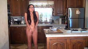 Naked cooking | xHamster