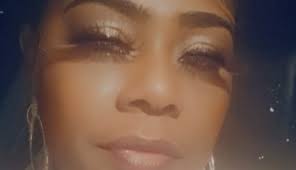 Shay Edwards (@HOTCHOCOSHAY) • Facebook