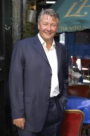 With alan titchmarsh, charlie dimmock, will shanahan, tommy walsh. Tommy Walsh