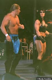 Bob holly defeats al snow to win the vacant title. 20 Years Ago The Wwf Celebrated Valentine S Day As Only They Could