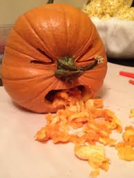 Alpha gams throwing up what they know in front of the romney plane! Throw Up Pumpkin Vomiting Jack O Lantern Halloween Party Drinks Amazing Pumpkin Carving Creative Pumpkin Carving
