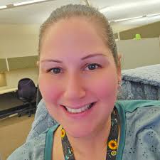 Tips for using a doggie door with stubborn dogs