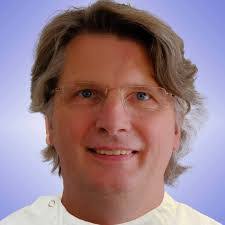 Martin Visser's Instagram, Twitter & Facebook