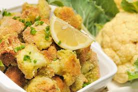 Il cavolfiore in pastella non dovrebbe mai mancare tra gli antipasti dei golosi pranzi o cene invernali, soprattutto tra gli antipasti della vigilia di natale! Cavolfiori Al Forno Veganblog Ricette E Prodotti Dal Mondo Vegan