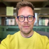 Patrick Moe's Instagram, Twitter & Facebook