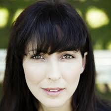 Ruth Blatt's Instagram, Twitter & Facebook