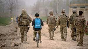 Maybe you would like to learn more about one of these? Afghanistan Jedes Kind Vom Krieg Betroffen Aktuell Asien Dw 07 10 2019