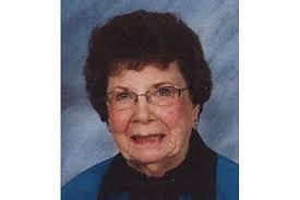 Hester Mitchell's Instagram, Twitter & Facebook