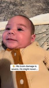 Benjamin Malik's Instagram, Twitter & Facebook