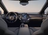 VOLVO-XC90