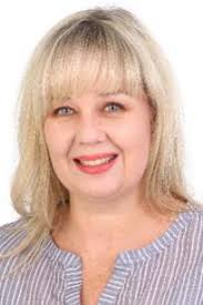 Agent profile for Debbie Schmidt