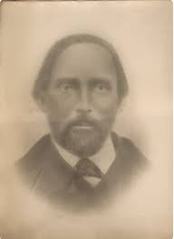 Studio shots, no. 122: Hilliard Ellis Sr.