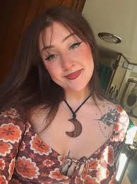 Do I give off witchy vibes with my new bangs?