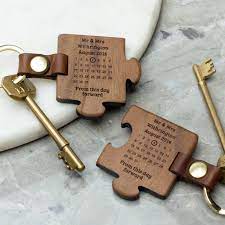 Personalised Wooden Wedding Keyring Set Anniversary Gifts For Couples Personalised Wooden Gifts Couple Gifts