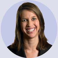 Shana Carr's Instagram, Twitter & Facebook