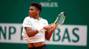 Federer, seeded fifth and the tournament and ranked eighth in the world, is considered one of the best players in tennis history, having won 20. Felix Auger Aliassime Interview D Un Grand Espoir Du Tennis
