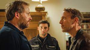 Falke und grosz werden unter strikter diskretion mit einer heiklen aufgabe betraut: Rdj Mqkao8bbcm