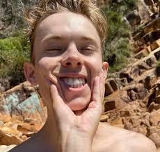 Tanner Fox (@thewildfox_)