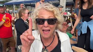 Jerri wins Cape Kiwanda Longboard Classic