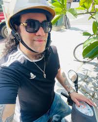 One of my favorite photo taken by Derrick Soto. #hornedhelmet #lipservice  #rockandroll #afteragig