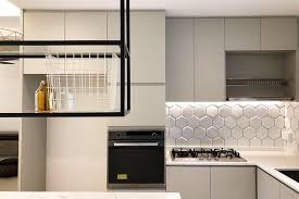 Browse inspirational photos of modern kitchens. Everything You Need To Know About Kitchen Backsplashes Qanvast