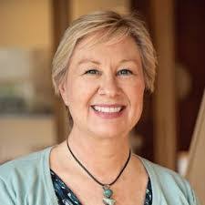 Leslie Shipley's Instagram, Twitter & Facebook