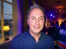 I vimlet med Sven: Golf på Araby och fest på Stadt