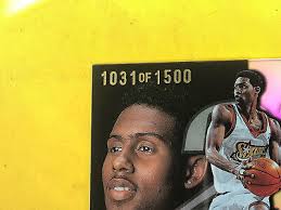 1998-99 Flair Showcase Row 1 Larry Hughes Rookie #19 (1031/1500)