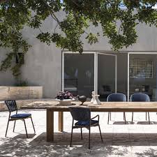 Any business wishing to provide table service in outdoor dining areas must hold a covidsafe plan and comply with patron limits designated for outdoor spaces. Brick Extending Garden Dining Table By Roda Luxury Outdoor Furniture