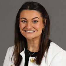 Surprise! I'm moving BEFORE graduation! In February I am packing my bags  and headed even further south. I accepted an internship offer with the  Tampa Bay Rays as a community engagement intern.