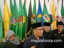 Profil sekolah juga sangat penting sebagai salah satu syarat apabila kepala sekolah d. Ini 35 Kepala Sma Smk Negeri Baru Yang Dilantik Emil Gubernur Jabar Dan Rencana Pelantikan Berikutnya Majalah Sora