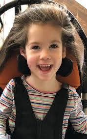 Karie White's Instagram, Twitter & Facebook