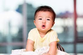 Breastfed Children S Bowel Movements Happy Family Organics