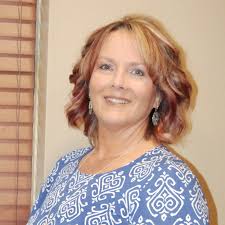 Leanna Griffin's Instagram, Twitter & Facebook