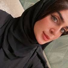 Aysha Salem's Instagram, Twitter & Facebook