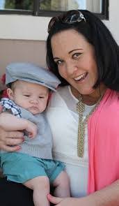 Elaine Goolsby's Instagram, Twitter & Facebook