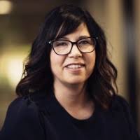 40+ perfiles de «Trina»