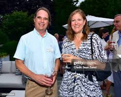 15 Amy Hatkoff Photos & High Res Pictures