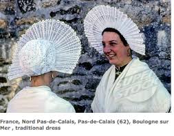 Coiffes Traditionnelles De La Region Du Nord Pas De Calais European Costumes Traditional Outfits Traditional