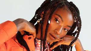 This video shows a very detailed parting tutorial. How To Create Box Braids With Triangle Parts Summer 2018 Hairstyle Ideas