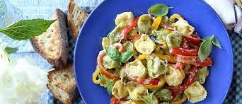 Recipe Spinach Cheese Tortelloni With Red Peppers Garlic And Cream Giovanni Rana Recipe Tortelloni Stuffed Peppers Spinach And Cheese