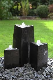 Wasserspiel 3er Set Saulen Triple Triangle Schwarz 40 25 20 Cm Springbrunnen Ebay Springbrunnen Springbrunnen Garten Diy Gartenbrunnen