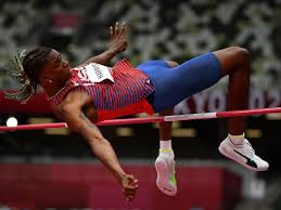 High jump closer look at the high jump approach. Kxit2cx5epmgqm