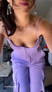 Get up close and personal with Kira Kosarin- her skin beckons your gaze