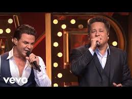 Grande sucesso de leandro e leonardo a música foi single do álbum leandro & leonardo vol. Baixar Musica De Tijolinho Por Tijolinho Cansou De Errar A Mao O Seu Teto Desabou Perdeu O Chao E Mas Pendura Uma Plaquinha Ai De Atencao Um Novo Amor Em Construcao