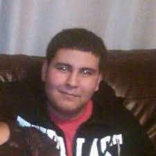 Roberto Magana (@Maganja95)