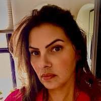 Danielle Valladares's Instagram, Twitter & Facebook