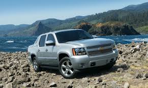 Read expert reviews on the 2004 chevrolet avalanche from the sources you trust. 2004 Chevrolet Avalanche Chevy Review Ratings Specs Prices And Photos The Car Connection