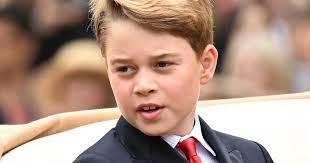 Les incroyables cadeaux offerts par le roi Charles III au prince George