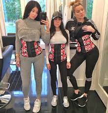 Here S Why Waist Training Is Really Really Bad For You Lipstiq Com